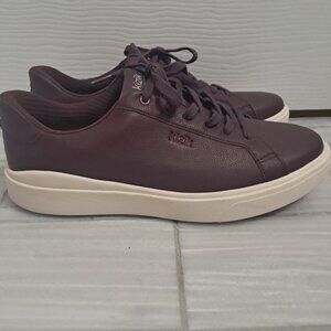 Kizik Vegas 2 Women’s Sneakers Size 8.5 Mauve Wine Hands-Free